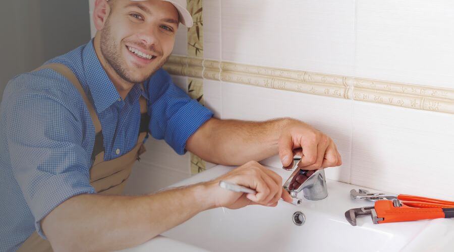 Leak Detection in Hamburg, IL